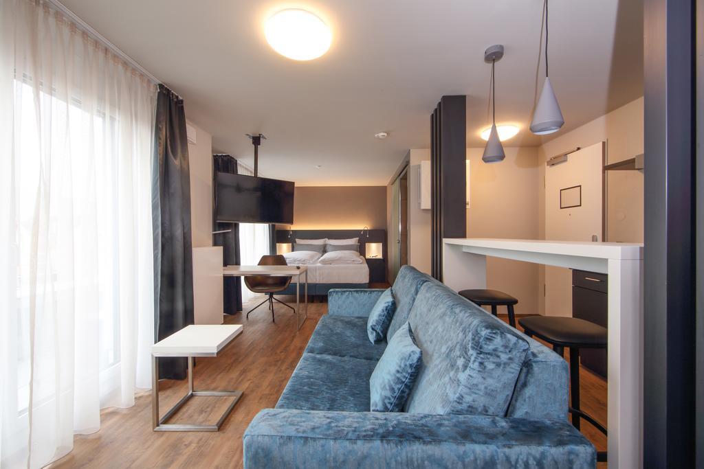 Design & Lifestyle Hotel Estilo Aalen Zewnętrze zdjęcie
