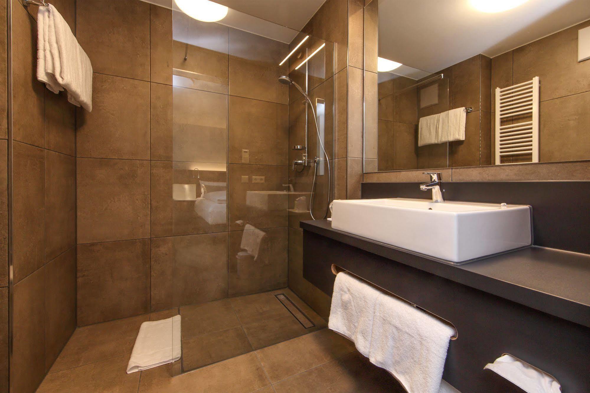 Design & Lifestyle Hotel Estilo Aalen Zewnętrze zdjęcie
